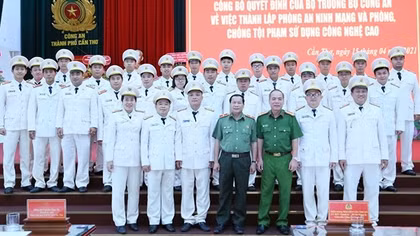 Công an TP Cần Thơ: Đấu tranh hiệu quả với tội phạm lợi dụng không gian mạng