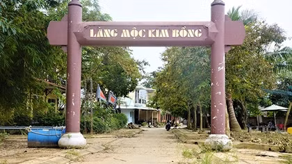 Mùa buồn Phố Hội