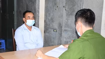 “Nổ” là đại tá Công an nhận hàng trăm triệu đồng chạy việc