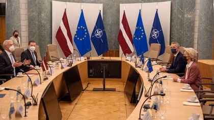Thông điệp từ chuyến công du Baltic của NATO và EU