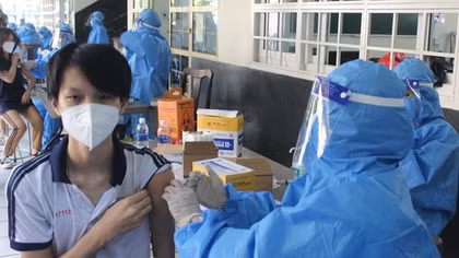 Đồng Nai tiêm vaccine phòng COVID-19 cho học sinh