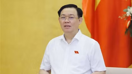 Chủ tịch Quốc hội Vương Đình Huệ: Kế thừa kinh nghiệm quốc tế để xây dựng, hoàn thiện pháp luật