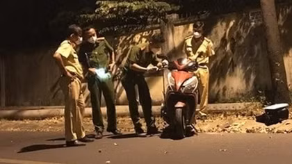 Nữ sinh viên chở bạn trai đi dạo, gặp nạn khi ôm cua