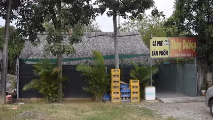 Khởi tố chủ quán cà phê hoạt động mại dâm