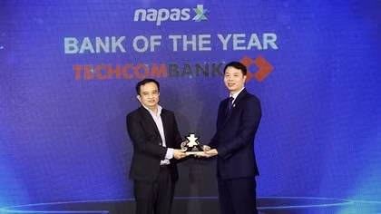 Techcombank là ngân hàng xuất sắc nhất năm 2021, dẫn đầu hoạt động thanh toán nội địa