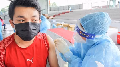Bộ Y tế đề nghị khẩn trương tiêm vaccine mũi 2 cho người đã tiêm mũi 1