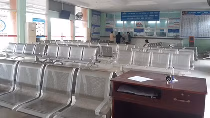 Đìu hiu ngày đầu mở bán vé tàu Tết ở ga Biên Hòa