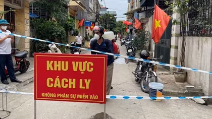 Hà Nội: Yêu cầu giải trình việc 4 người đi qua các chốt kiểm dịch COVID-19 về Nghệ An
