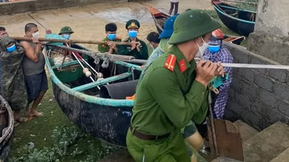 Phòng, chống thiên tai trong bối cảnh dịch COVID-19 - Thực tế từ các địa phương