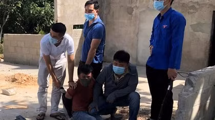 Bắt đối tượng vận chuyển 1kg ma túy đá từ Lao Bảo đưa vào Huế tiêu thụ