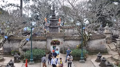 Quảng Ninh thí điểm đón khách du lịch ngoài tỉnh