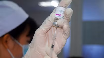 Điều tra việc công chức phường nhận tiền “bồi dưỡng” để tiêm vaccine COVID-19