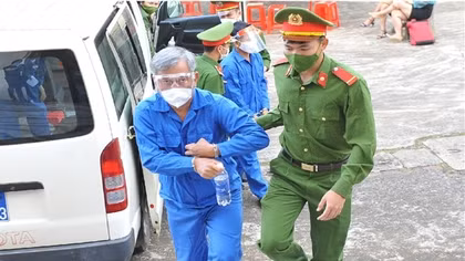 “Đại gia” Trịnh Sướng phủ nhận cáo buộc của cáo trạng mới