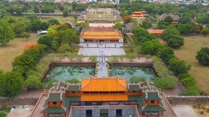 Phát huy giá trị di sản văn hoá để phát triển du lịch