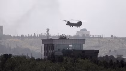 Taliban tiến vào thủ đô Kabul, Mỹ sơ tán nhân viên đại sứ quán