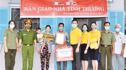Những ngôi nhà ấm tình chiến sỹ Công an
