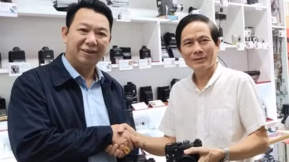 “Tay chơi” Phạm Công Thắng