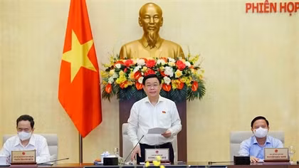 Ngày 13/9, khai mạc phiên họp thứ 3 của Ủy ban Thường vụ Quốc hội khóa XV