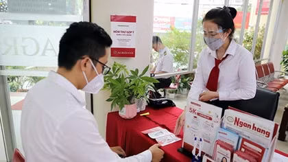 Agribank đã hỗ trợ hơn 70.000 khách hàng bị ảnh hưởng do dịch bệnh COVID-19