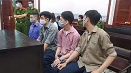 Ai đứng sau các tổ chức “tín dụng đen” cho vay qua app?