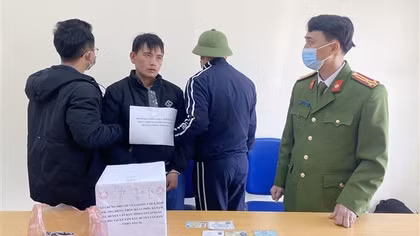 Nhận “ship” 2 bánh heroin để lấy 10 triệu đồng