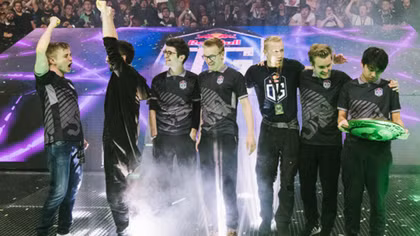 Mặt trái đầy cay đắng của E-Sport