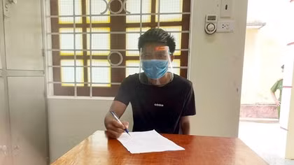 Đối tượng nghiện tấn công Công an xã để “thông chốt" kiểm dịch