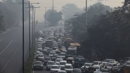 Thủ đô Ấn Độ đóng cửa nhà máy, trường học vì ô nhiễm kinh hoàng