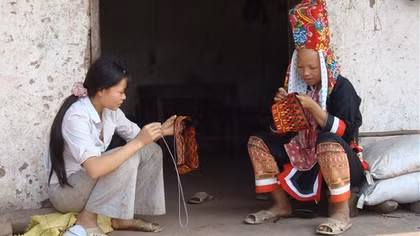 Đẩy lùi “xâm lăng văn hóa”