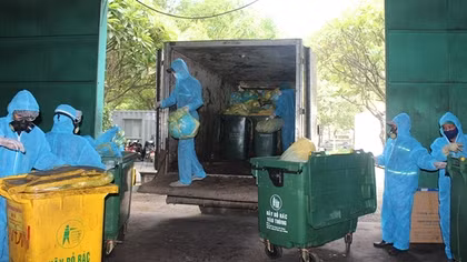 Loại trừ nguy cơ lây nhiễm dịch COVID-19 từ việc thu gom, xử lý rác