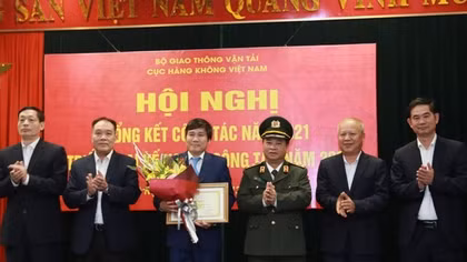 Bộ Công an tặng bằng khen cho Cục Hàng không Việt Nam
