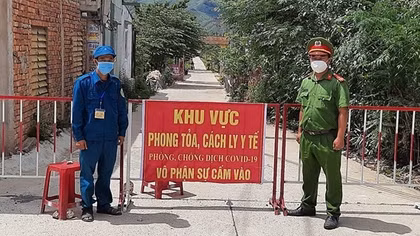 Một ca nhiễm COVID-19 chưa rõ nguồn lây, toàn huyện áp dụng giãn cách xã hội
