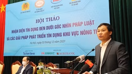 600 - 800 nghìn tỷ đồng đang “chảy” trong tín dụng đen