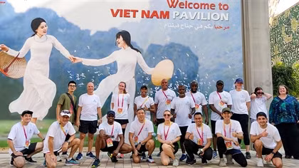 Nhà triển lãm Việt Nam tại EXPO nhận được nhiều sự chú ý của truyền thông thế giới