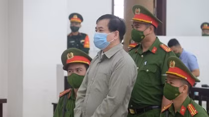 Phan Văn Anh Vũ bị đề nghị từ 7-9 năm tù về tội đưa hối lộ