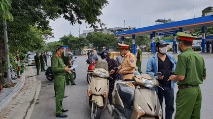 Hà Nội xử phạt trên 32 nghìn vụ việc vi phạm quy định phòng, chống dịch