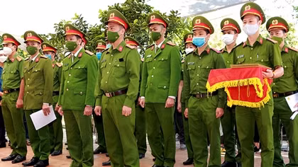 Tiếc thương người cán bộ hy sinh khi làm nhiệm vụ