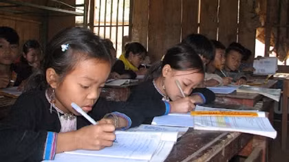 Thúc đẩy giáo dục đào tạo vùng đồng bào dân tộc thiểu số phát triển bền vững
