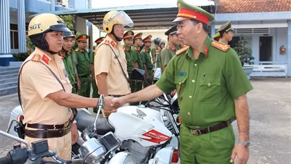 Phát huy vai trò nêu gương người đứng đầu