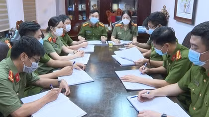 Gian kế mới - “Hack” tài khoản ngân hàng bằng tin nhắn giả mạo
