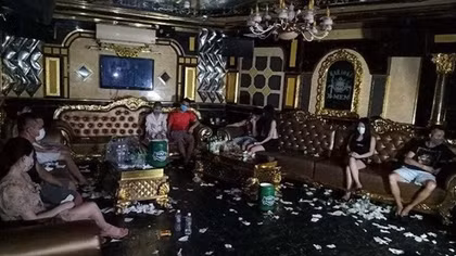 Chủ quán karaoke X-men cùng nhân viên "bay" với ma túy