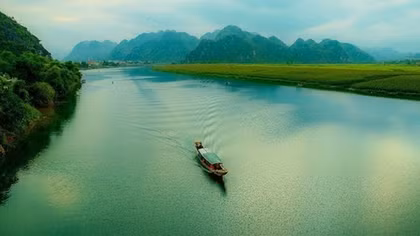 Gửi Sông La