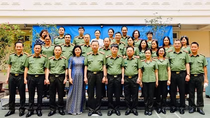 Bộ trưởng Tô Lâm gửi thư chúc mừng các thế hệ làm báo Báo CAND
