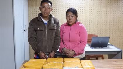 Bắt 2 đối tượng cùng 60.000 viên hồng phiến