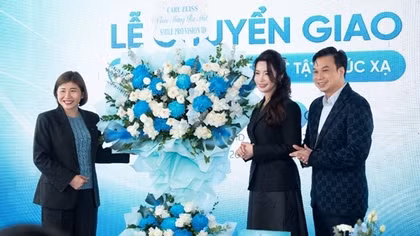 Mắt Đông Đô tiếp nhận chuyển giao công nghệ Smile Pro Vision ID