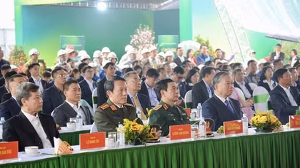 Tổng Bí thư dự Lễ phát động “Tết trồng cây đời đời nhớ ơn Bác Hồ” Xuân Bính Ngọ 2026