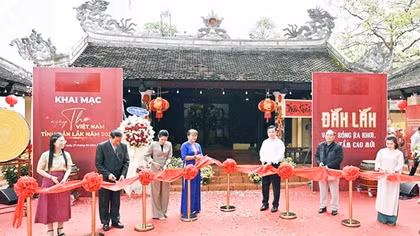 Tôn vinh các giá trị của thi ca