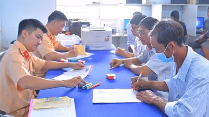 Bảo đảm thông suốt sát hạch, cấp giấy phép lái xe dịp Tết Nguyên đán