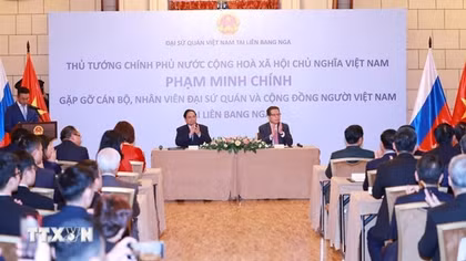 Thủ tướng Phạm Minh Chính gặp gỡ cộng đồng người Việt Nam tại LB Nga