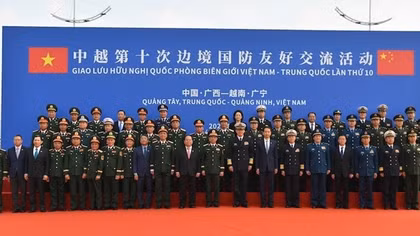 Giao lưu hữu nghị Quốc phòng biên giới Việt Nam - Trung Quốc lần thứ 10 tại Trung Quốc